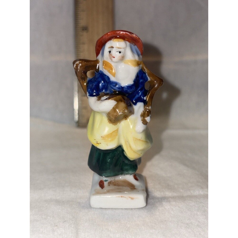 Vintage Victorian Colonial Porcelain Milk Maid Figurine Made in Occupied Japan